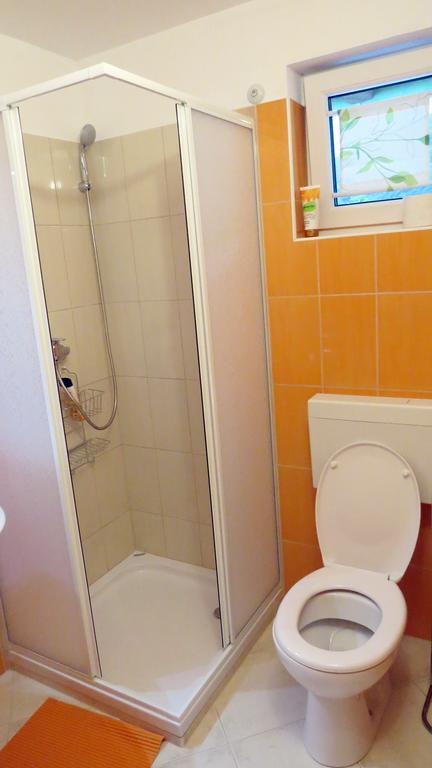 Apartma Patricija - Big Apartment For 6 تولمين المظهر الخارجي الصورة